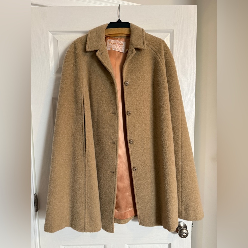 Vintage Pendleton Wool Cape Coat – Camel Tan – 60s/70s